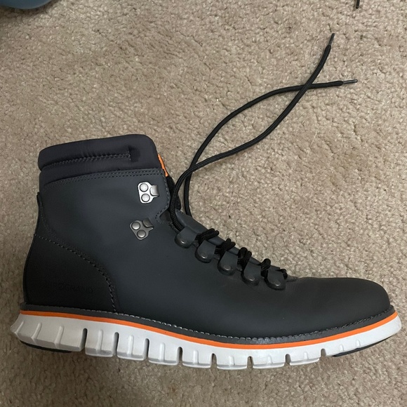 COLE HAAN  waterproof boots main image 6